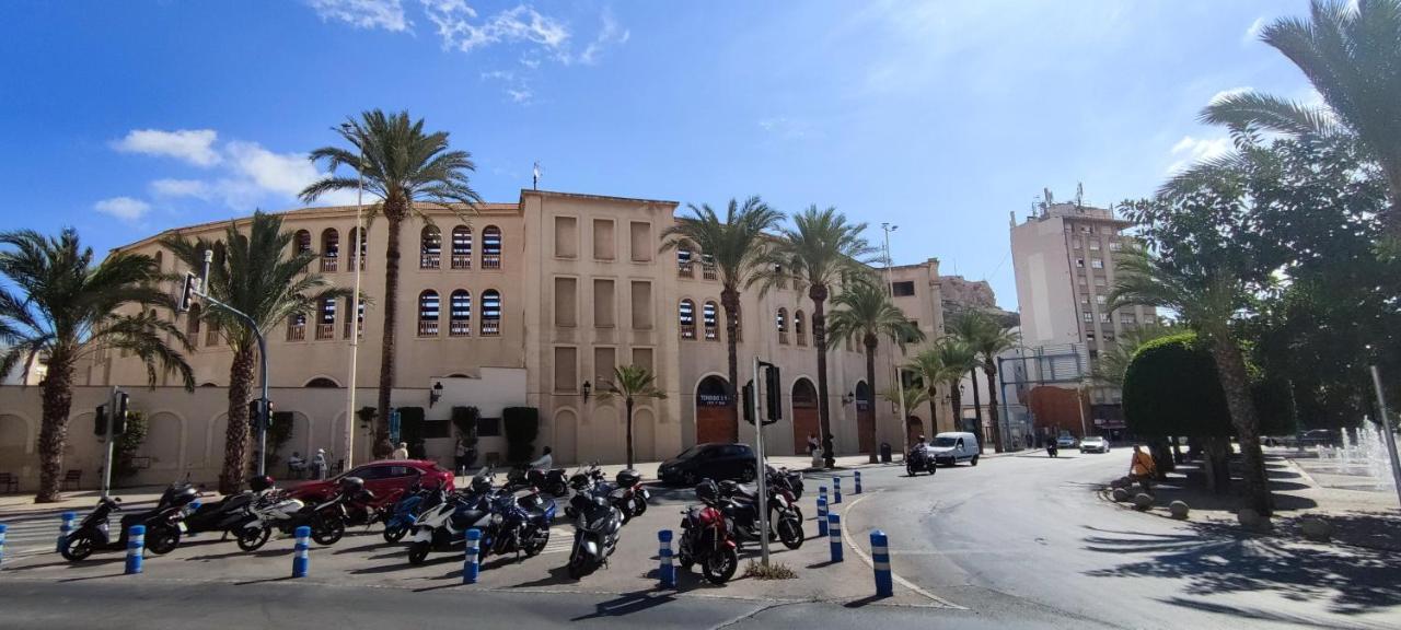 Donoso Cortes Apartment - Alicante Kültér fotó